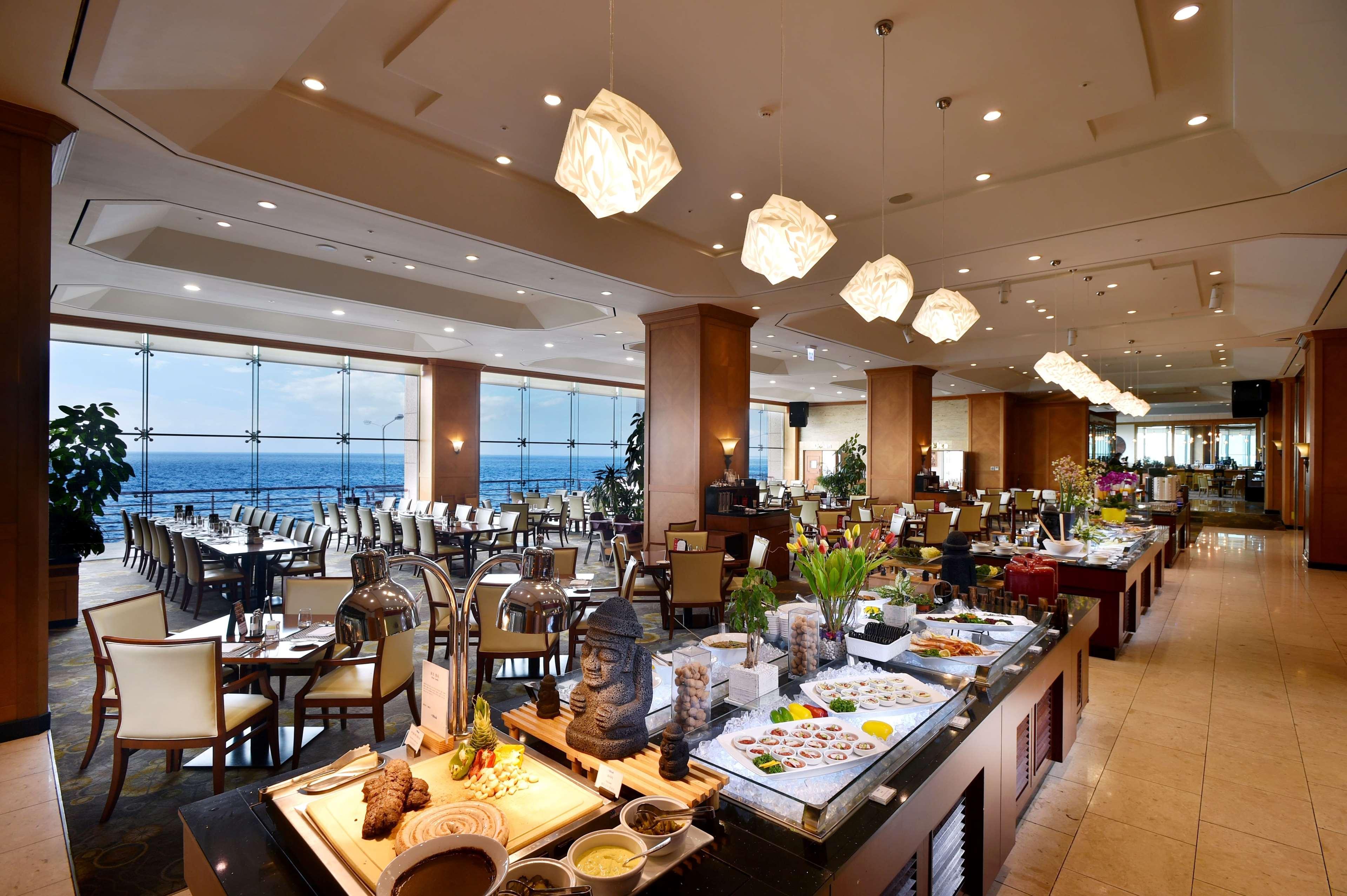 Ramada By Wyndham Jeju City Hall Zewnętrze zdjęcie